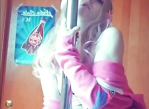 Hot amateur webcam teen masturbates for their fans