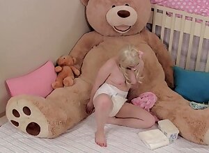 Amateur Blonde Teen Plays Solo with Toy Webcam Porn